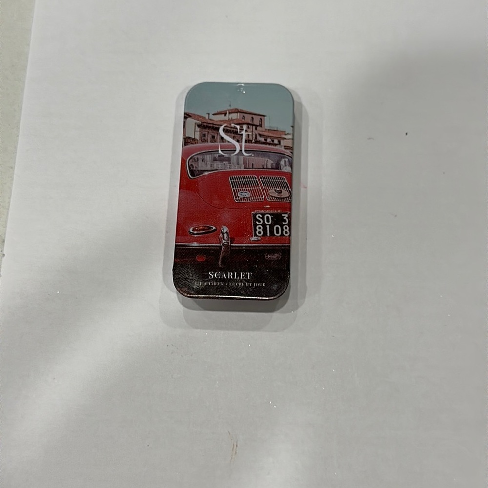 New Seint Beauty Makeup Lip/ Cheek in the color Scarlet